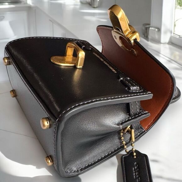 🖤 NWT Coach Luxe Refined Calf Leather Sammy 12 Top Handle Crossbody in Black - Picture 12 of 17